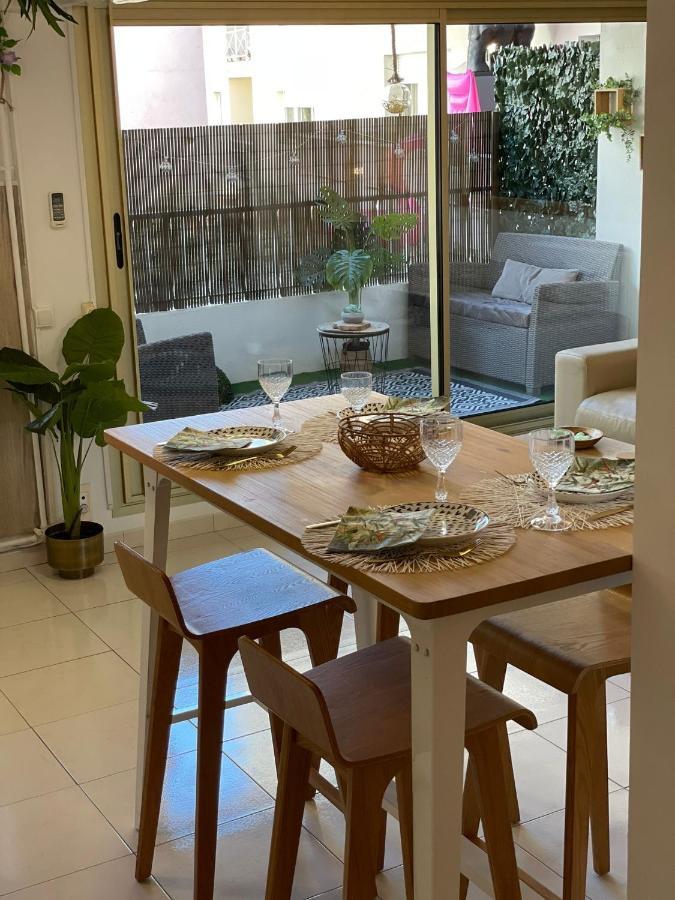 Centre De Les Pins 100m Plages Easy Check-in Apartment